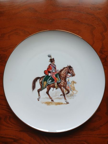 Тарілки із серії "Champs &Eacute;lys&eacute;es Paris. European Cavalery" (Єлисейські Поля. Європейська кавалерія), Kuba Porzellan, порцеляна, деколь, золочення, Німеччина, 1970-1990 рр. 1128 фото